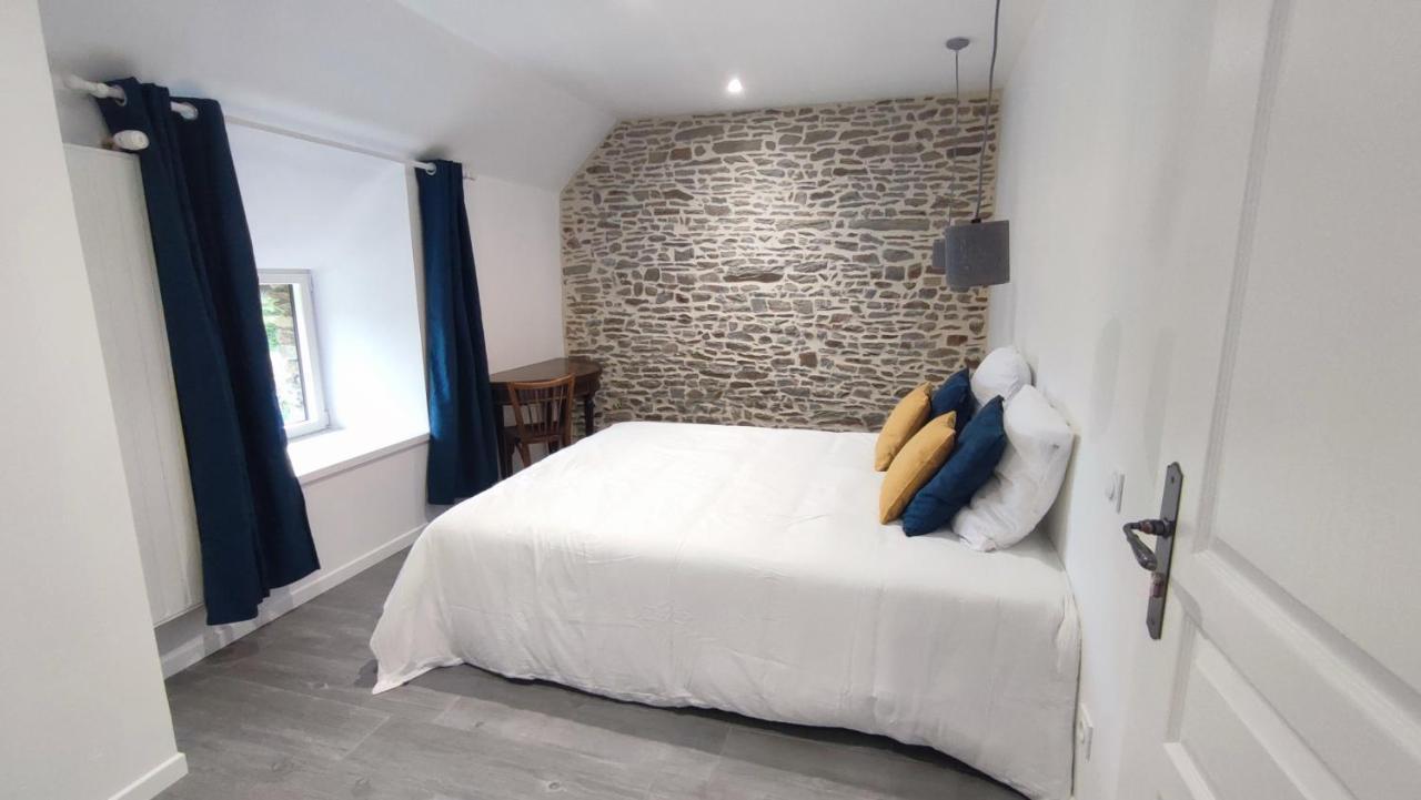 Le Clos Saint-Gilles Ardevon Exterior photo