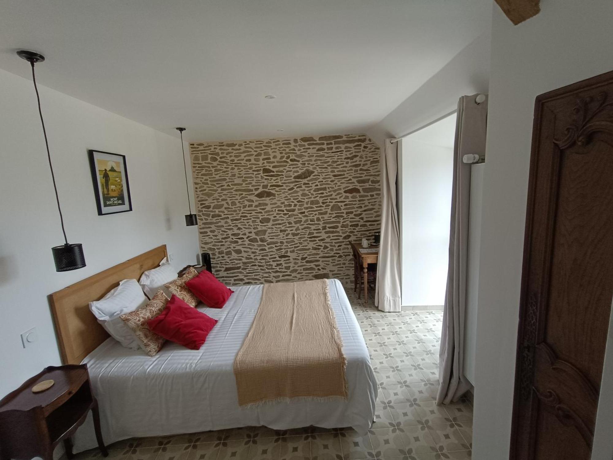 Le Clos Saint-Gilles Ardevon Exterior photo