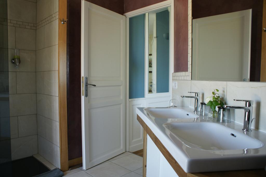 Le Clos Saint-Gilles Ardevon Exterior photo